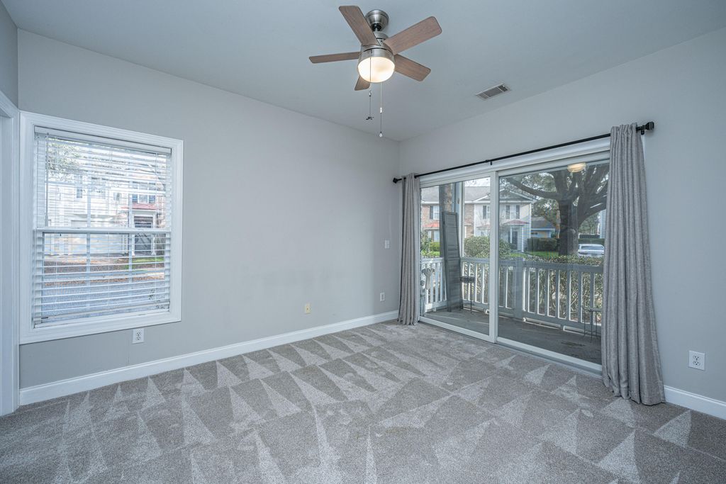 Image 15 of property listing at 4005 Radcliffe Place Drive A-3, Charleston, SC 29414