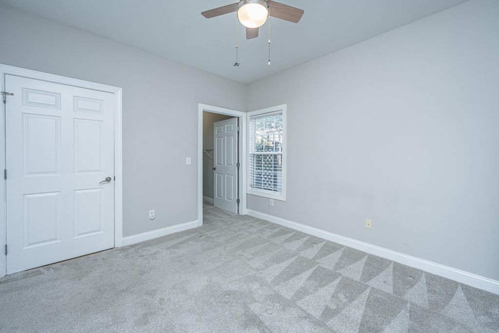 Image 16 of property listing at 4005 Radcliffe Place Drive A-3, Charleston, SC 29414