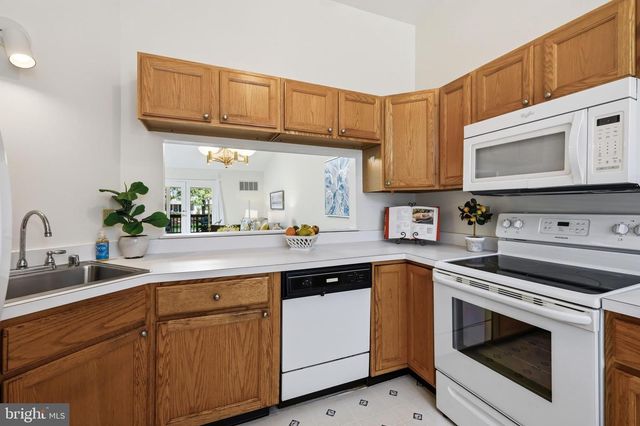7013 BRIDGEPOINTE DR, Chester, MD 21619
