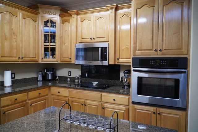 912 Dogwood Dr, Fayetteville, TN 37334