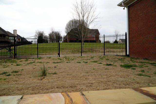 912 Dogwood Dr, Fayetteville, TN 37334