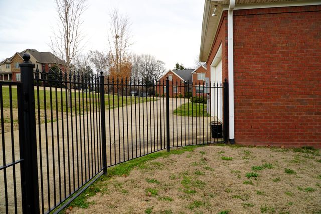 912 Dogwood Dr, Fayetteville, TN 37334