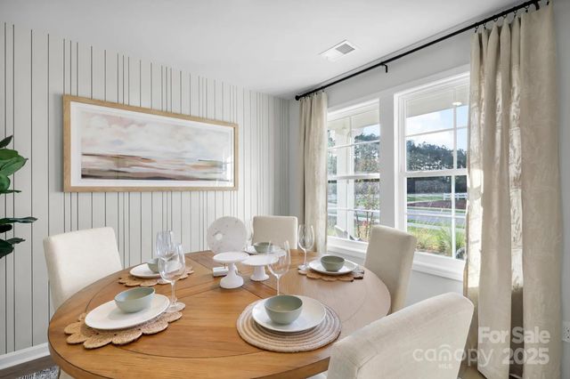 1631 Piper Creek, Newton, NC 28658