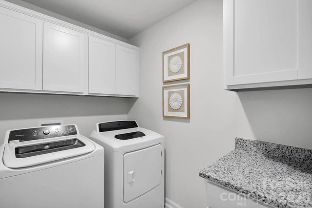 1631 Piper Creek Avenue, Newton, NC 28658
