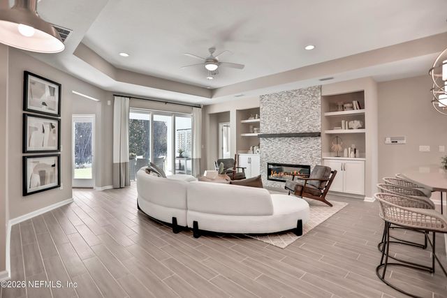 3229 WILLOWLEAF Lane, Green Cove Springs, FL 32043