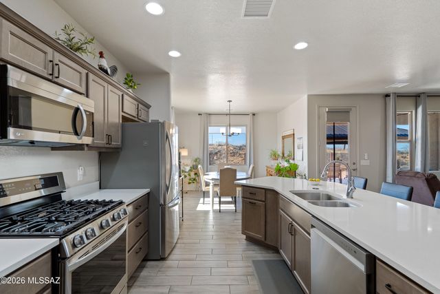 2147 W Totems Street, Benson, AZ 85602