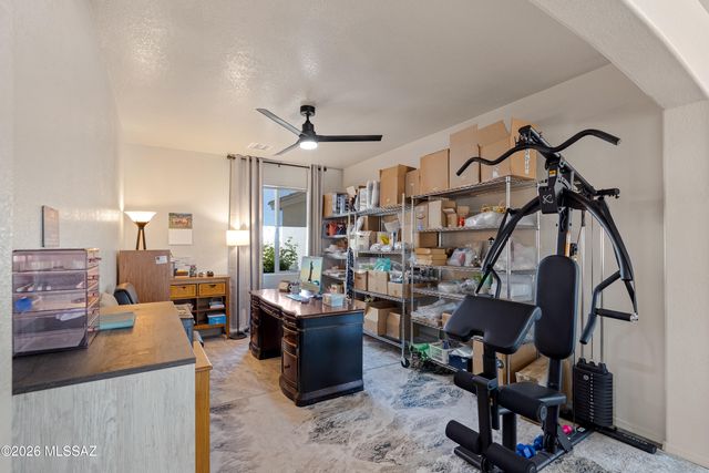 2147 W Totems Street, Benson, AZ 85602