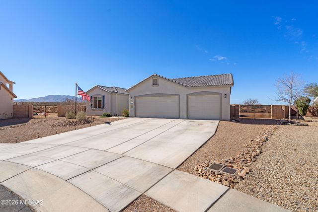 2147 W Totems Street, Benson, AZ 85602