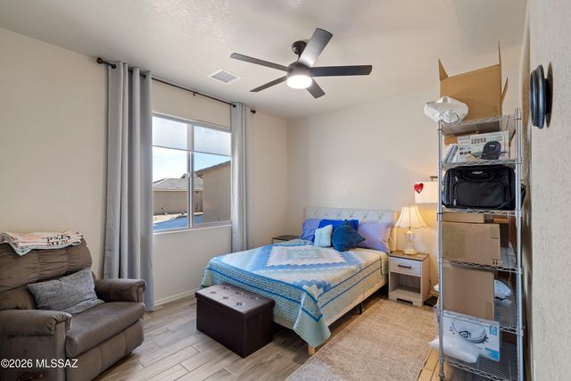 2147 W Totems Street, Benson, AZ 85602