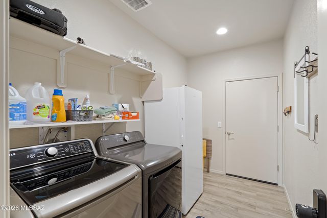 2147 W Totems Street, Benson, AZ 85602
