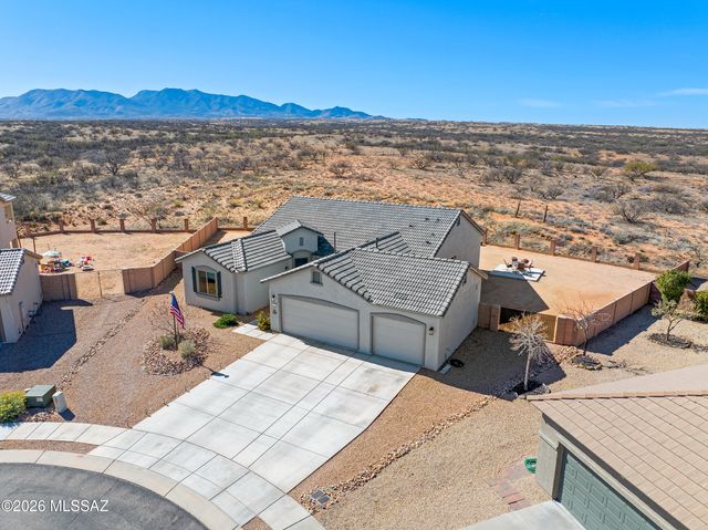 2147 W Totems Street, Benson, AZ 85602