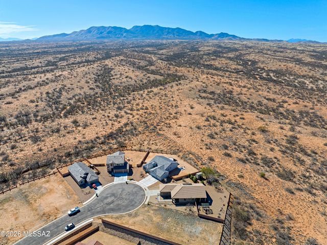 2147 W Totems Street, Benson, AZ 85602