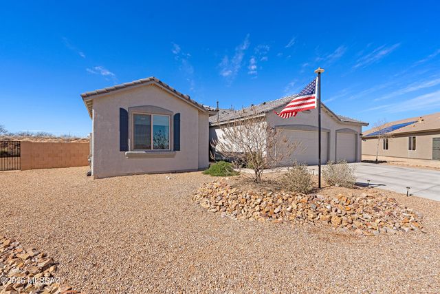 2147 W Totems Street, Benson, AZ 85602
