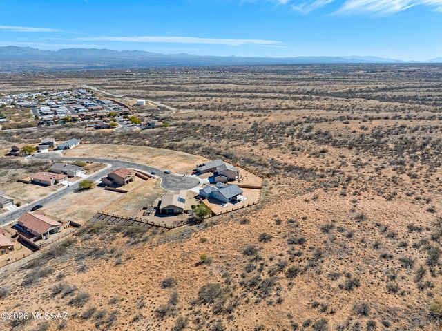 2147 W Totems Street, Benson, AZ 85602