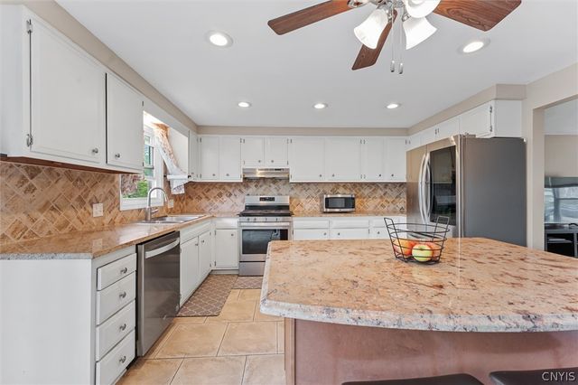 308 Stanton Drive, Dewitt, NY 13214