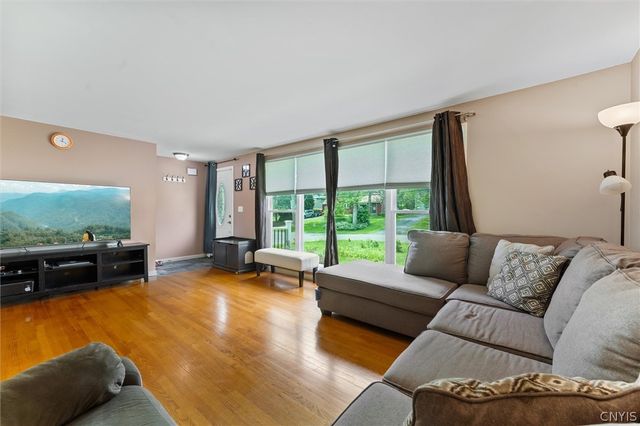 308 Stanton Drive, Dewitt, NY 13214