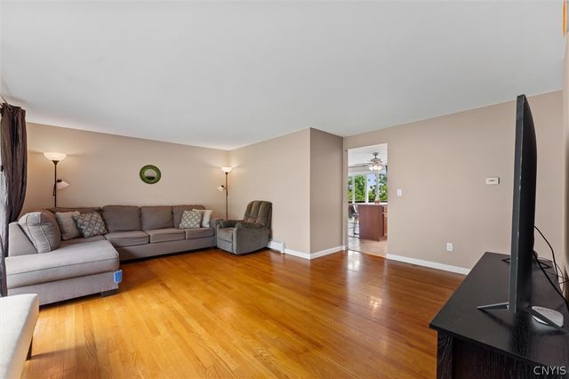 308 Stanton Drive, Dewitt, NY 13214