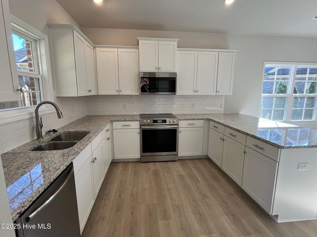 1201 Liset Court SE, Bolivia, NC 28422