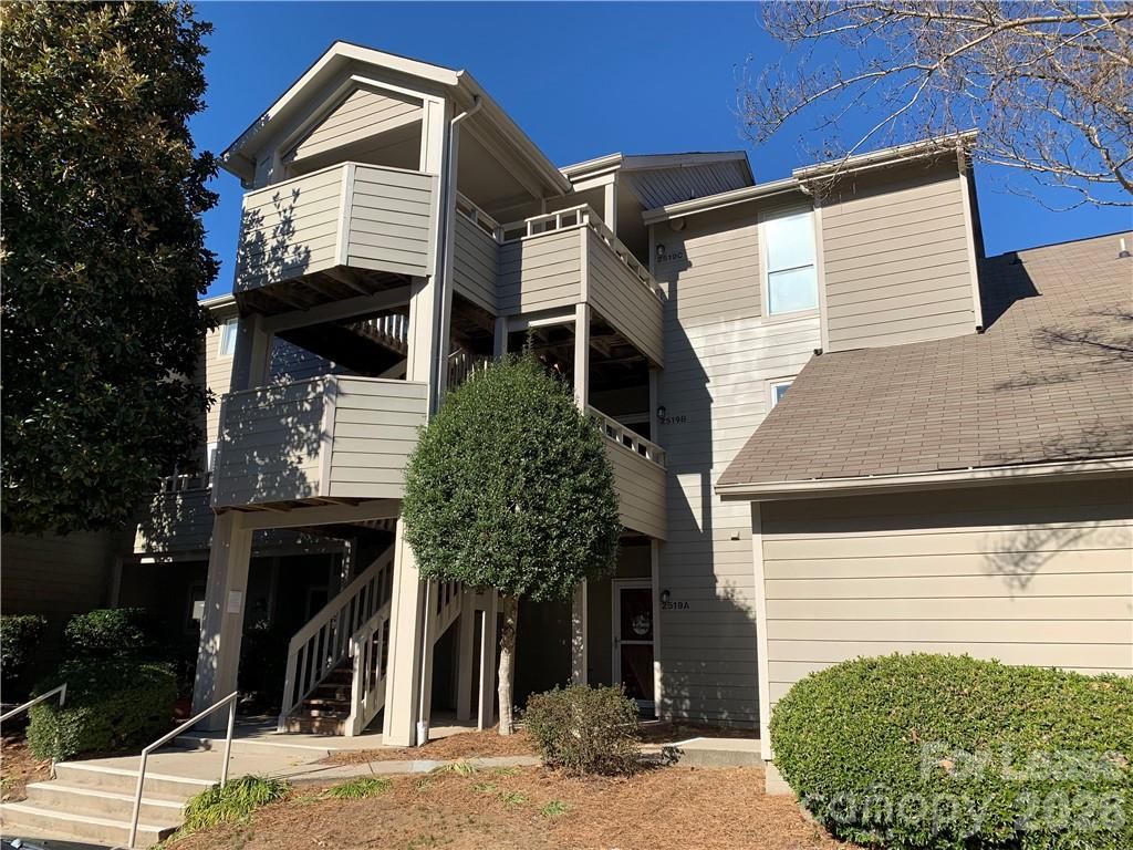 2519 Stockbridge Drive B, Charlotte, NC 28210
