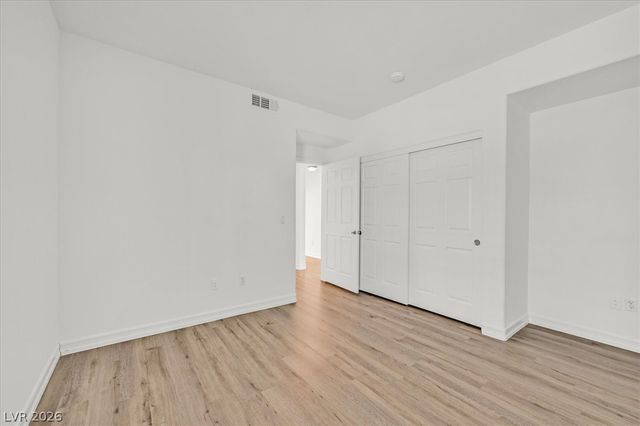 825 Canterra Street 1059, Las Vegas, NV 89138