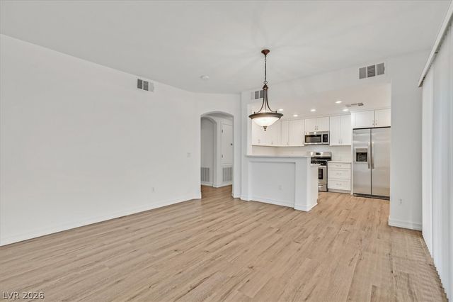 825 Canterra Street 1059, Las Vegas, NV 89138