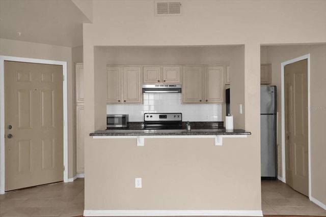 404 SUMMIT RIDGE PLACE 204, Longwood, FL 32779