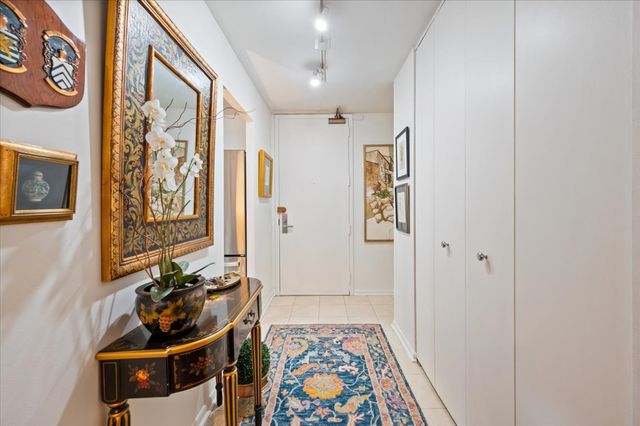 110 E Delaware Place 1702, Chicago, IL 60611