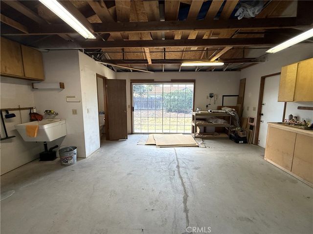 2431 Judith Court, Madera, CA 93637