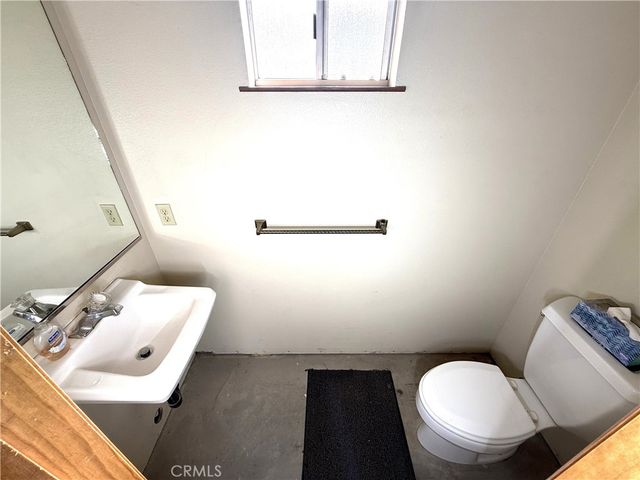 2431 Judith Court, Madera, CA 93637