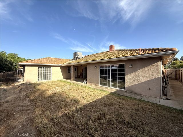 2431 Judith Court, Madera, CA 93637