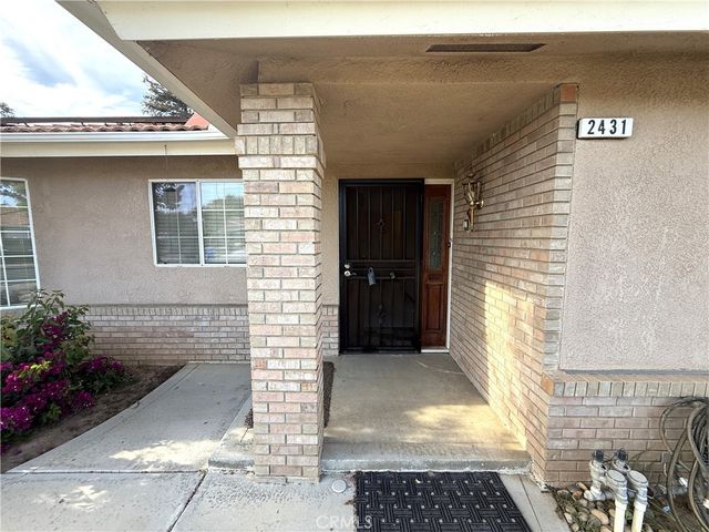 2431 Judith Court, Madera, CA 93637