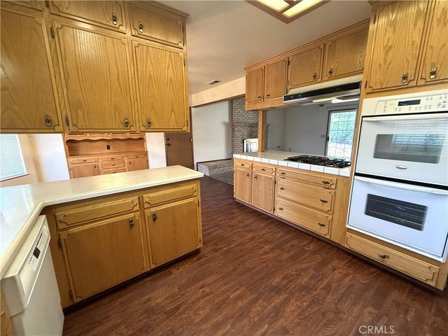 2431 Judith Court, Madera, CA 93637