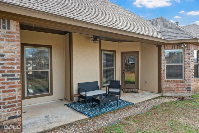 337 Wood Springs, Haughton, LA 71037