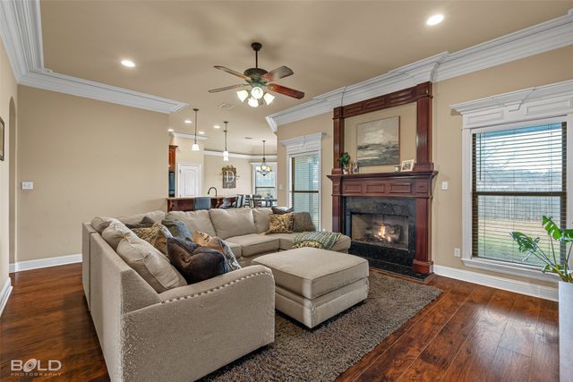 337 Wood Springs, Haughton, LA 71037