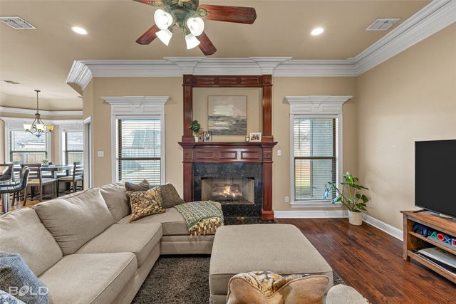 337 Wood Springs, Haughton, LA 71037