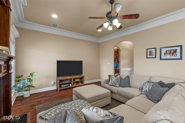 337 Wood Springs, Haughton, LA 71037