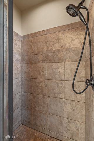 337 Wood Springs, Haughton, LA 71037