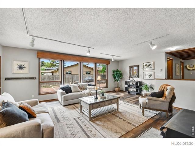2126 Genoa Court, Loveland, CO 80538