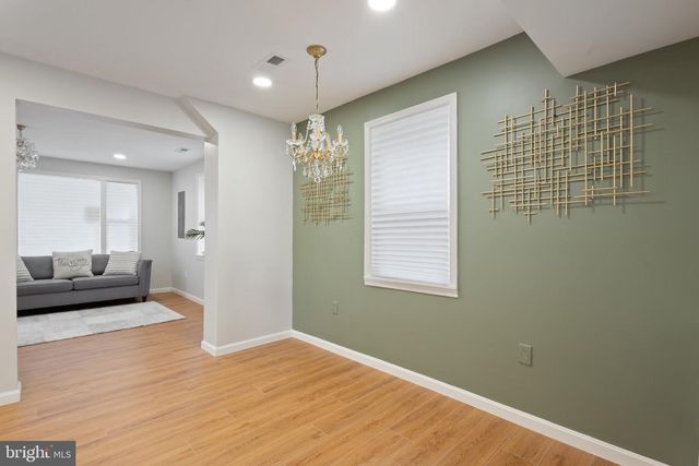 4407 RIDGE DR, Baltimore, MD 21229