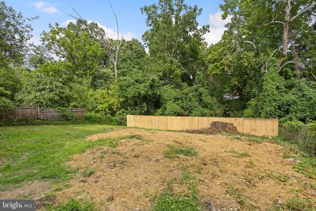 4407 RIDGE DR, Baltimore, MD 21229