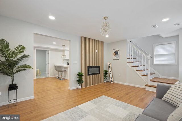 4407 RIDGE DR, Baltimore, MD 21229