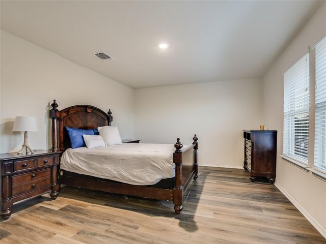 441 Bella Luna WAY, Liberty Hill, TX 78642