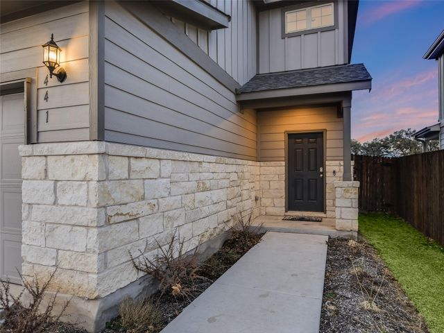 441 Bella Luna WAY, Liberty Hill, TX 78642