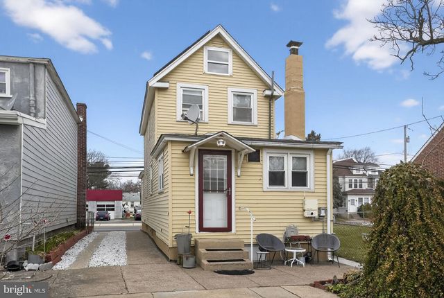 129 S GOVERNOR PRINTZ BLVD, Essington, PA 19029