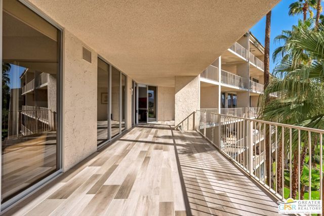 899 Island Drive 404, Rancho Mirage, CA 92270