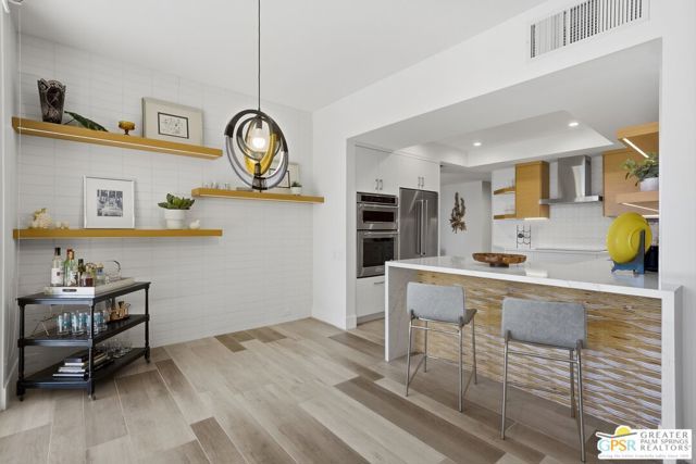 899 Island Drive 404, Rancho Mirage, CA 92270