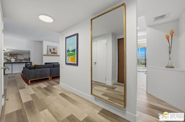 899 Island Drive 404, Rancho Mirage, CA 92270