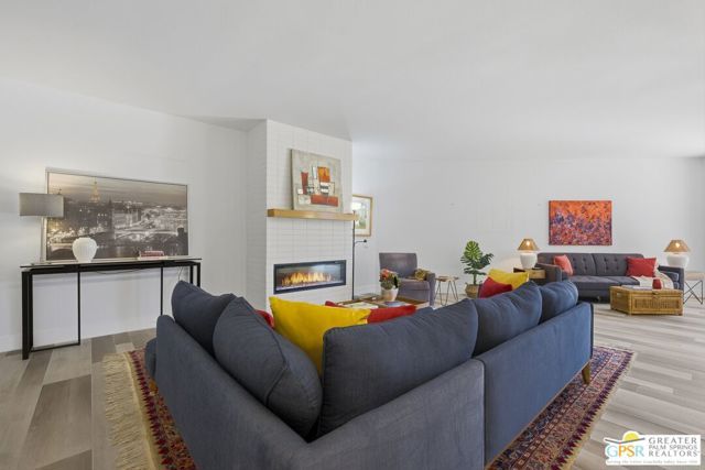 899 Island Drive 404, Rancho Mirage, CA 92270