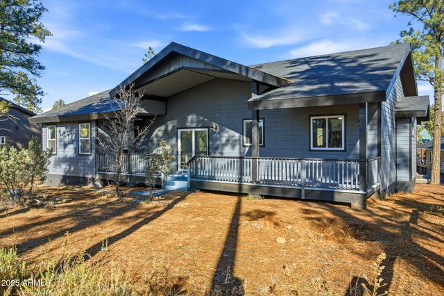 180 W PINE HAVEN Circle, Show Low, AZ 85901