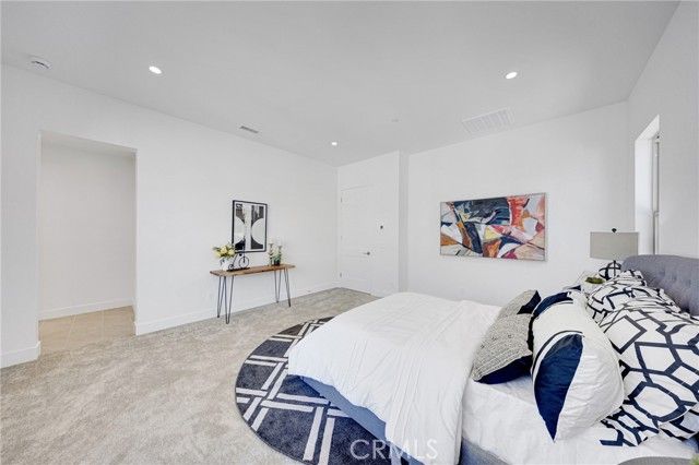 107 Eversedge, Irvine, CA 92618